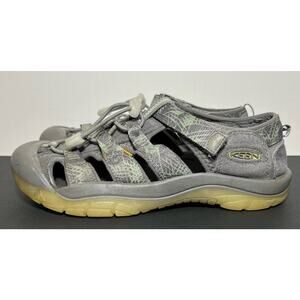 KEEN women’s hiking water shoes gray size 5